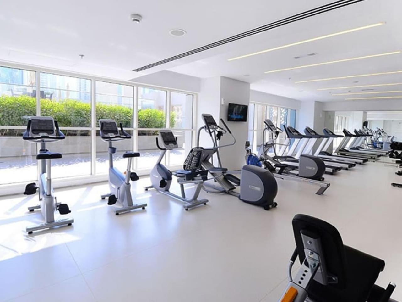 Stylish 2 Bed In Prime Marina Location