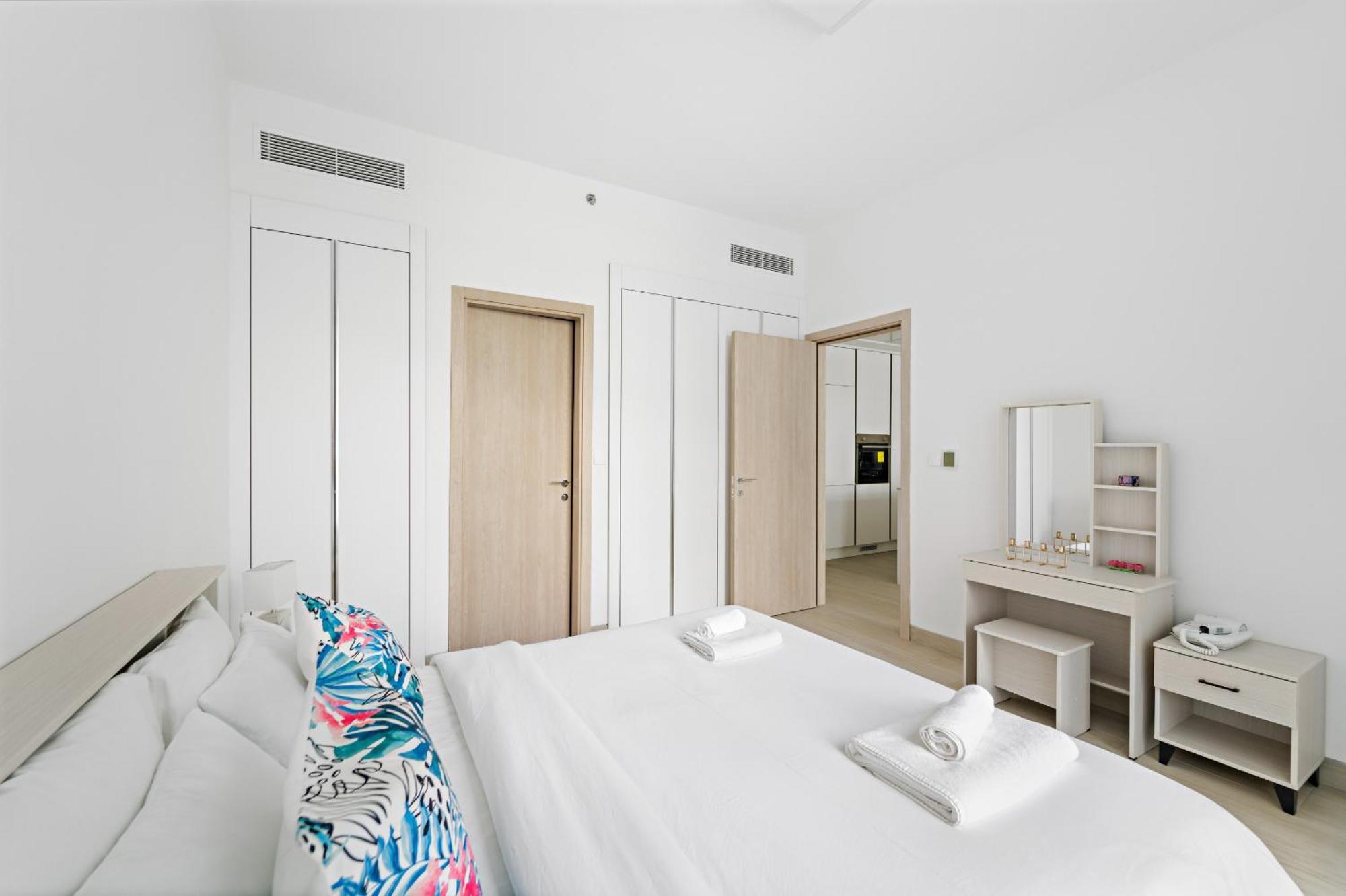 Vayk - Cozy 1-bedroom In Jvc Apartment Dubai