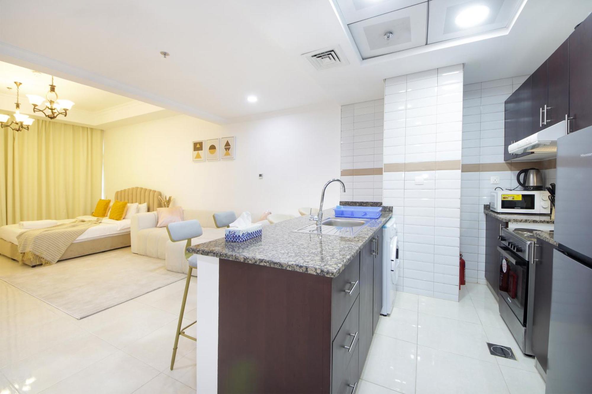 Gorgeous Close To Business Bay Metro Dubai