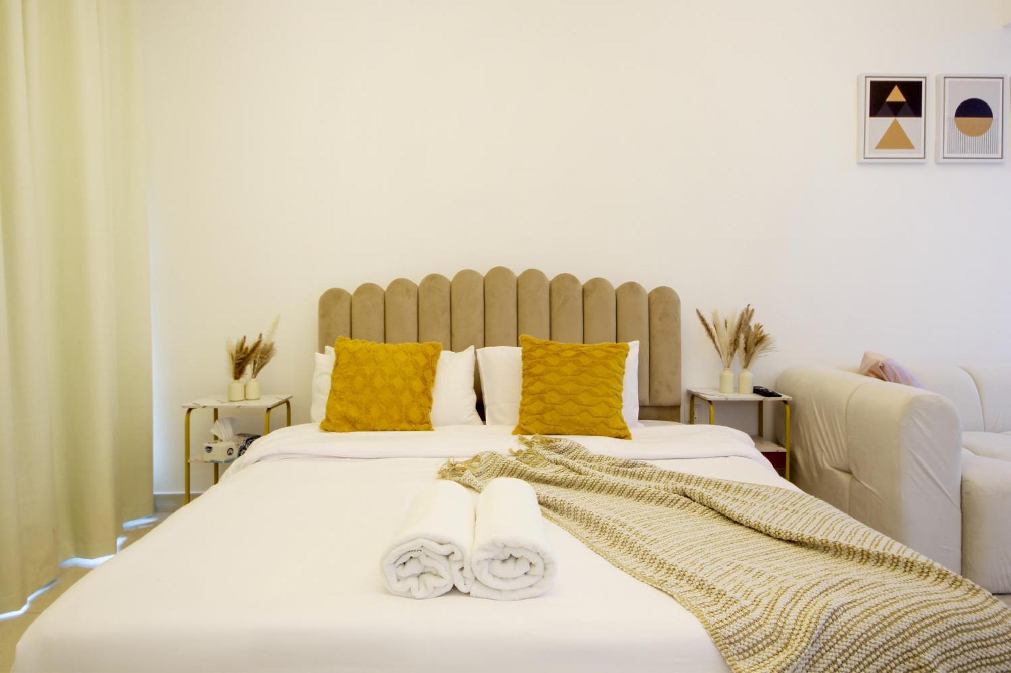 Apartment Gorgeous Close To Business Bay Metro Dubai