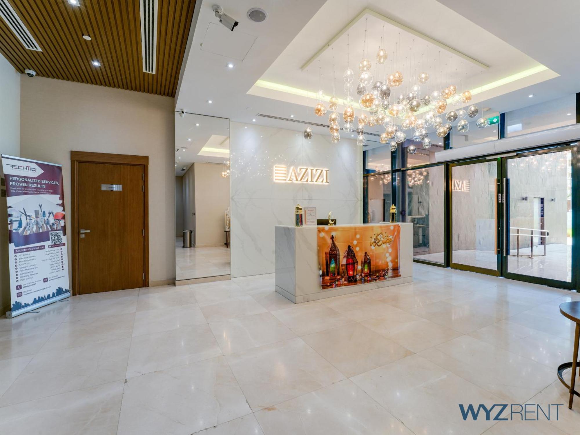 Amazing In Azizi Riviera 9,city & Pool View Apartment *