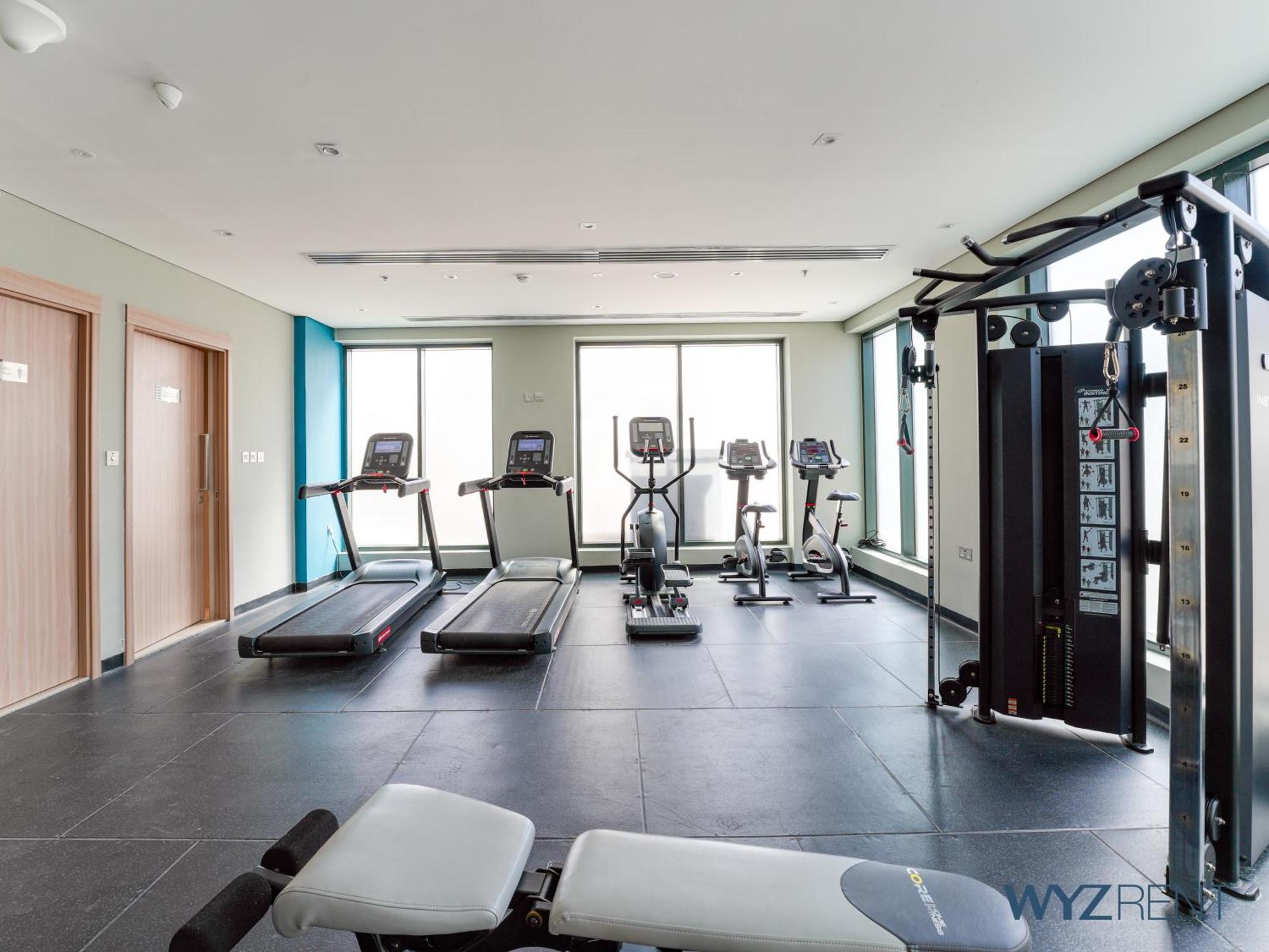 Apartment Amazing In Azizi Riviera 9,city & Pool View Dubai