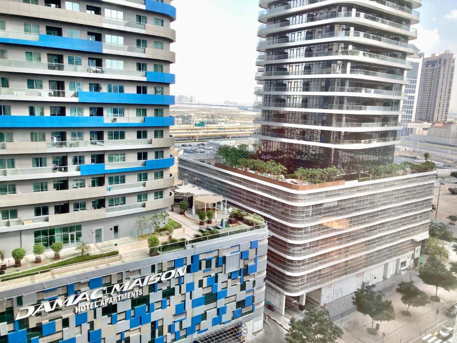 Signature 1 Bedroom Escape In Dunya Tower Experience Downtown At Its Finest Apartment