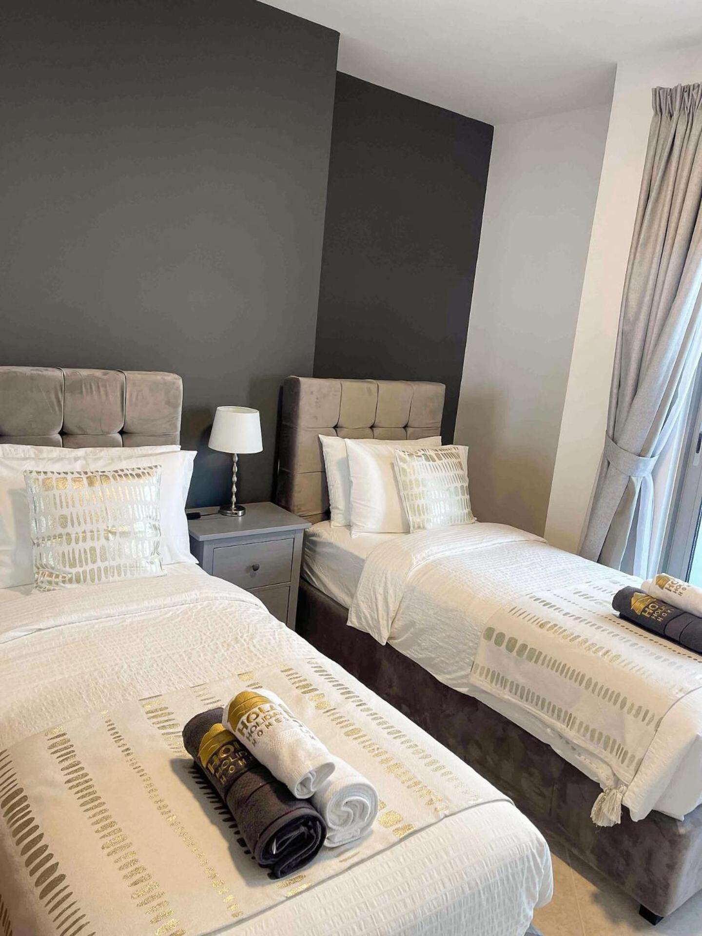 Luxury 2-bedroom In Marina With Sea View Apartment Dubai