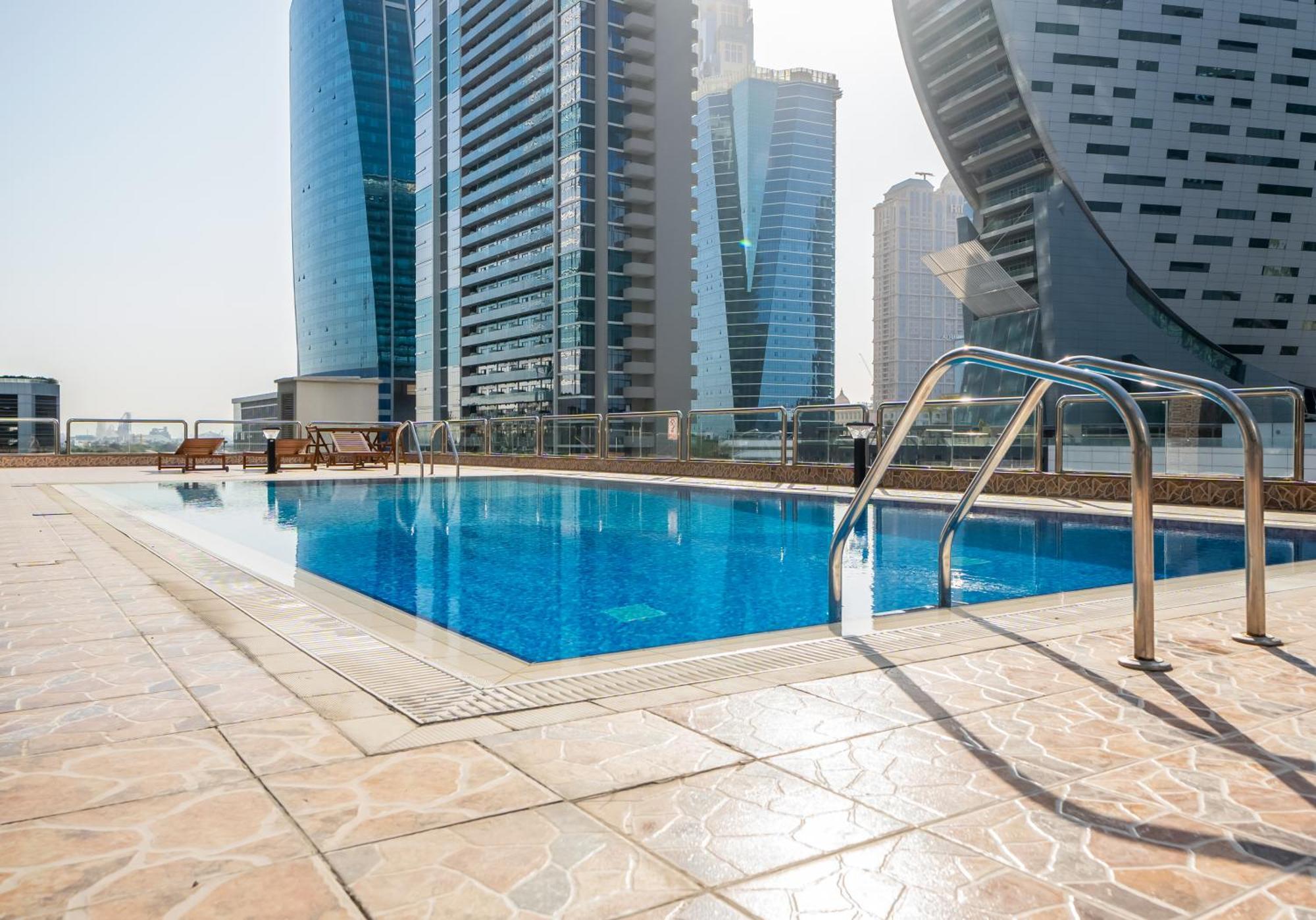 Apartment Lavish 1 Bedroom Dubai