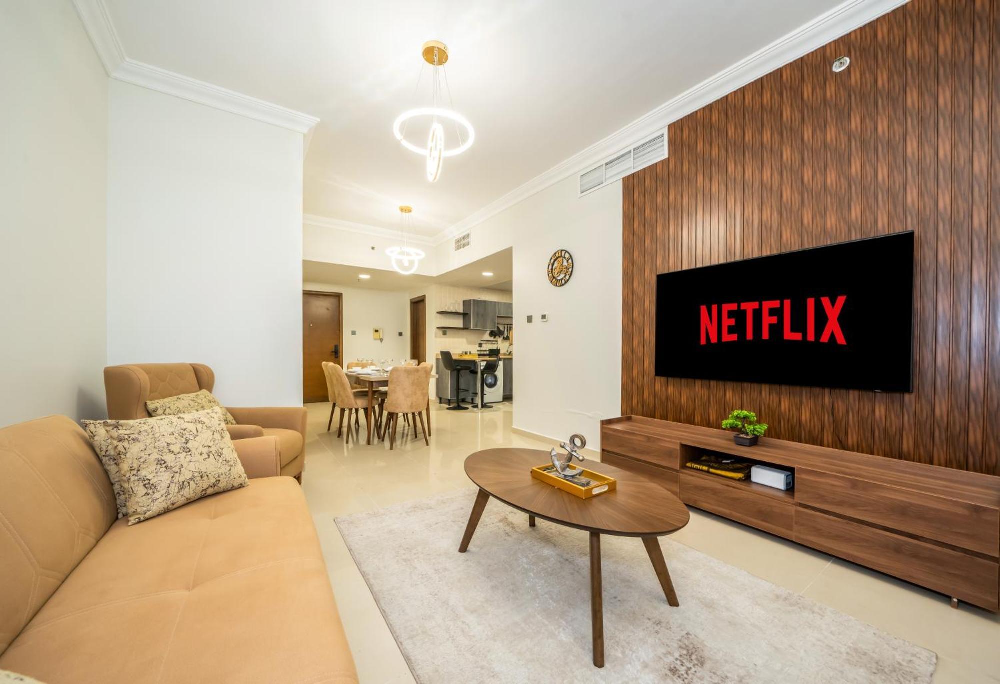 Lavish 1 Bedroom *