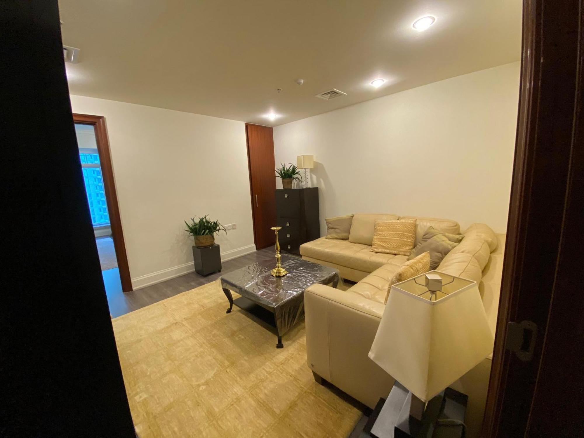 Exquisite 3 Bedroom With Marina View Apartment Dubai