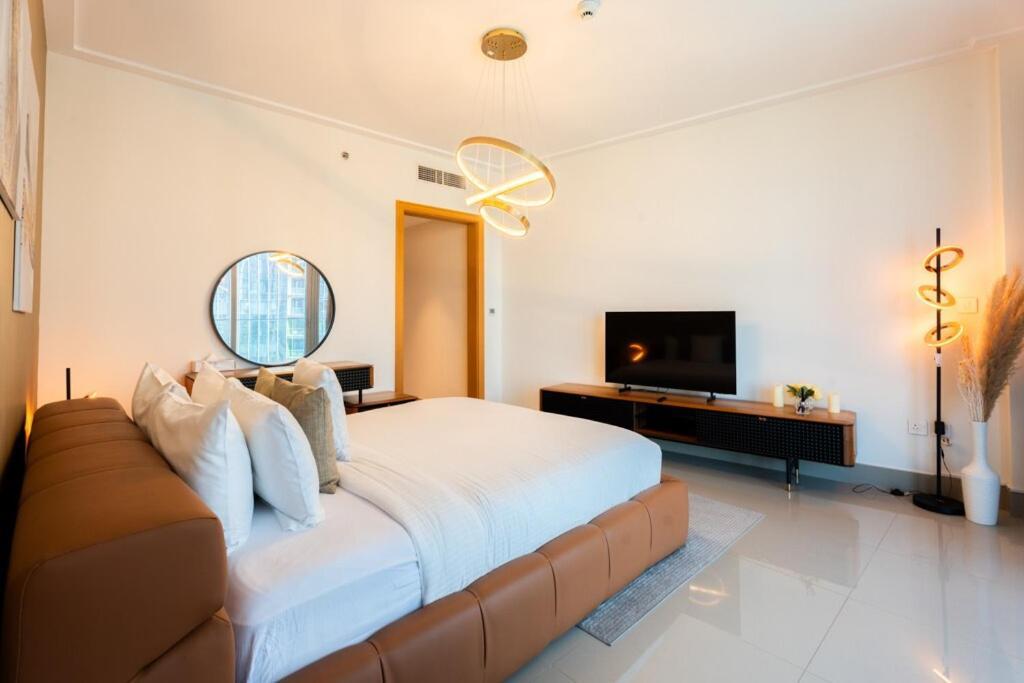Daire Burj Khalifa Fountain Full View Opera Grand 4br *