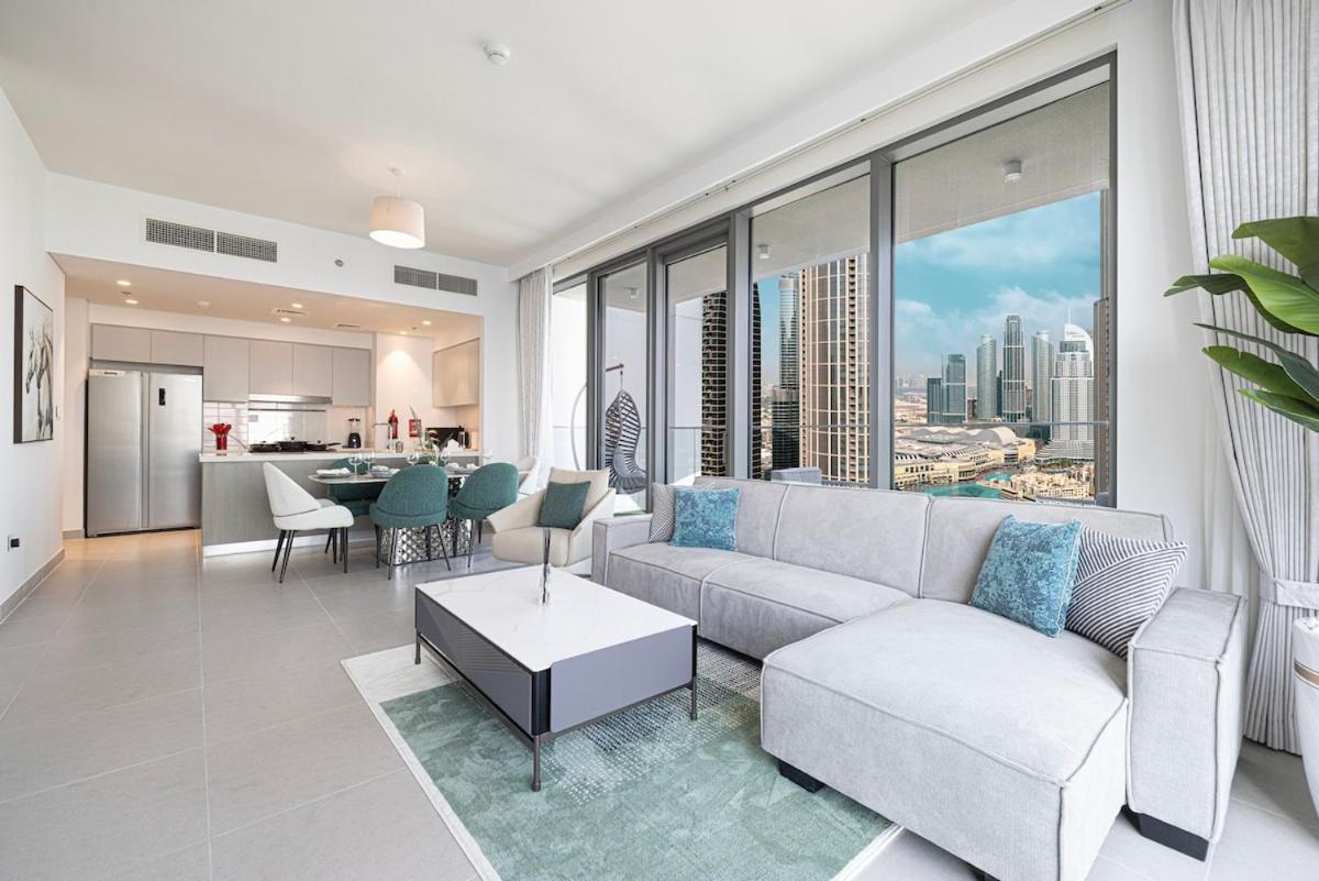 Apartment Downtown 4br High-floor Luxury That Sleeps 9