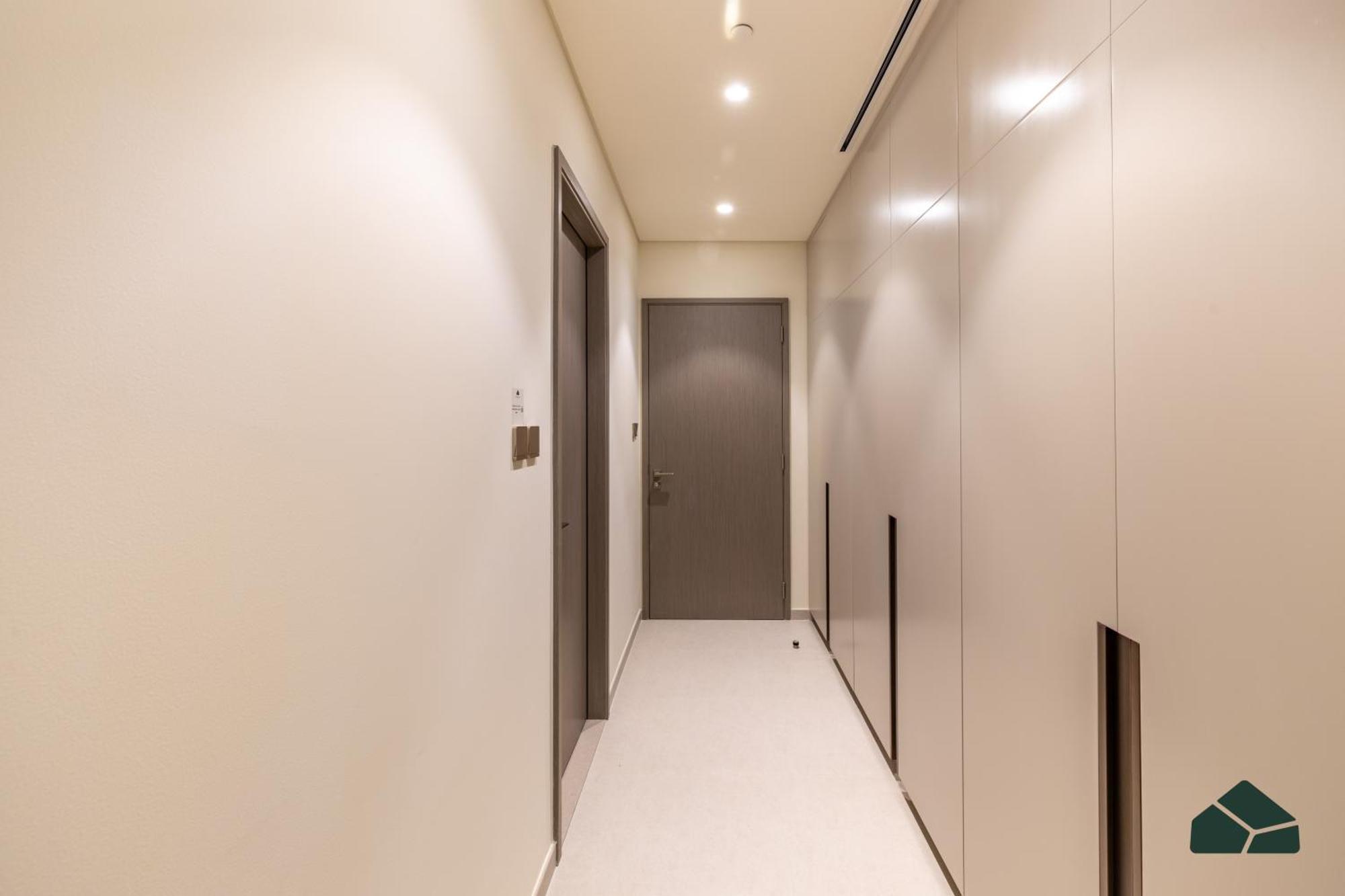 Grande Tranquil 2br Next To Opera By Bms Apartamento Dubai