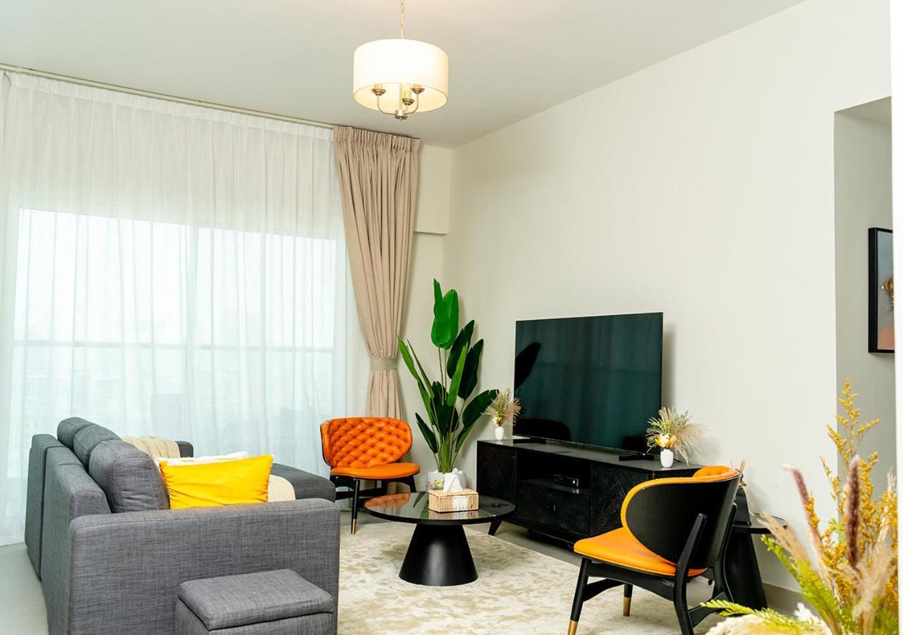 Holiday home 2br In In Jvc Near Circle Mall Dubai