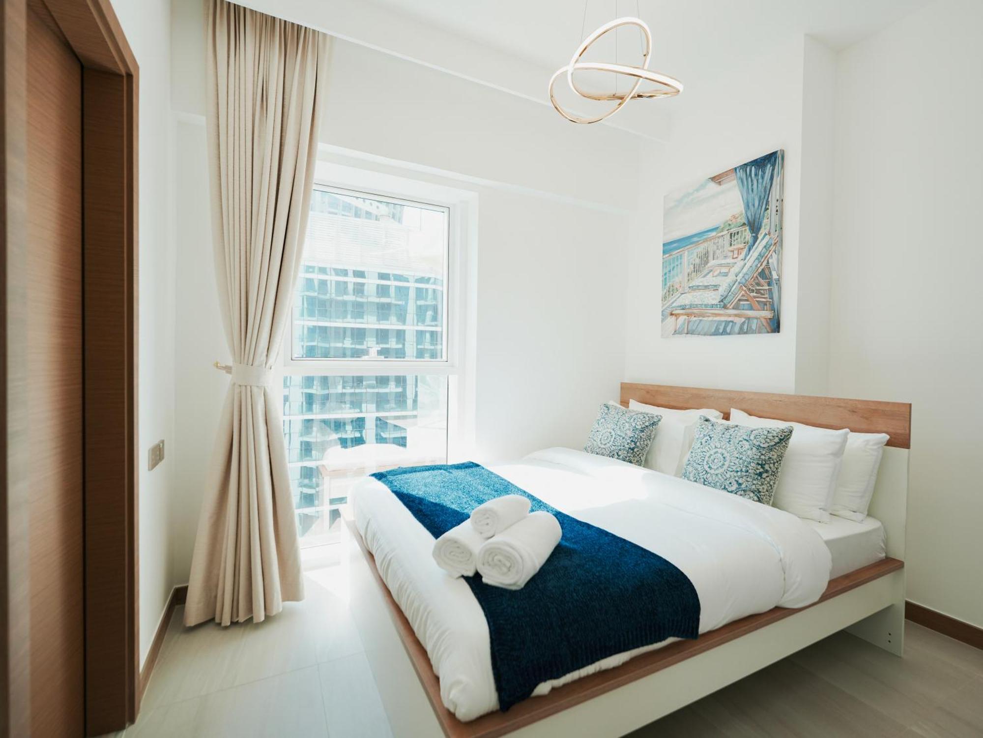 Elegant 2-bedroom Apartment, Branded & Luxury Amenities Apartment *