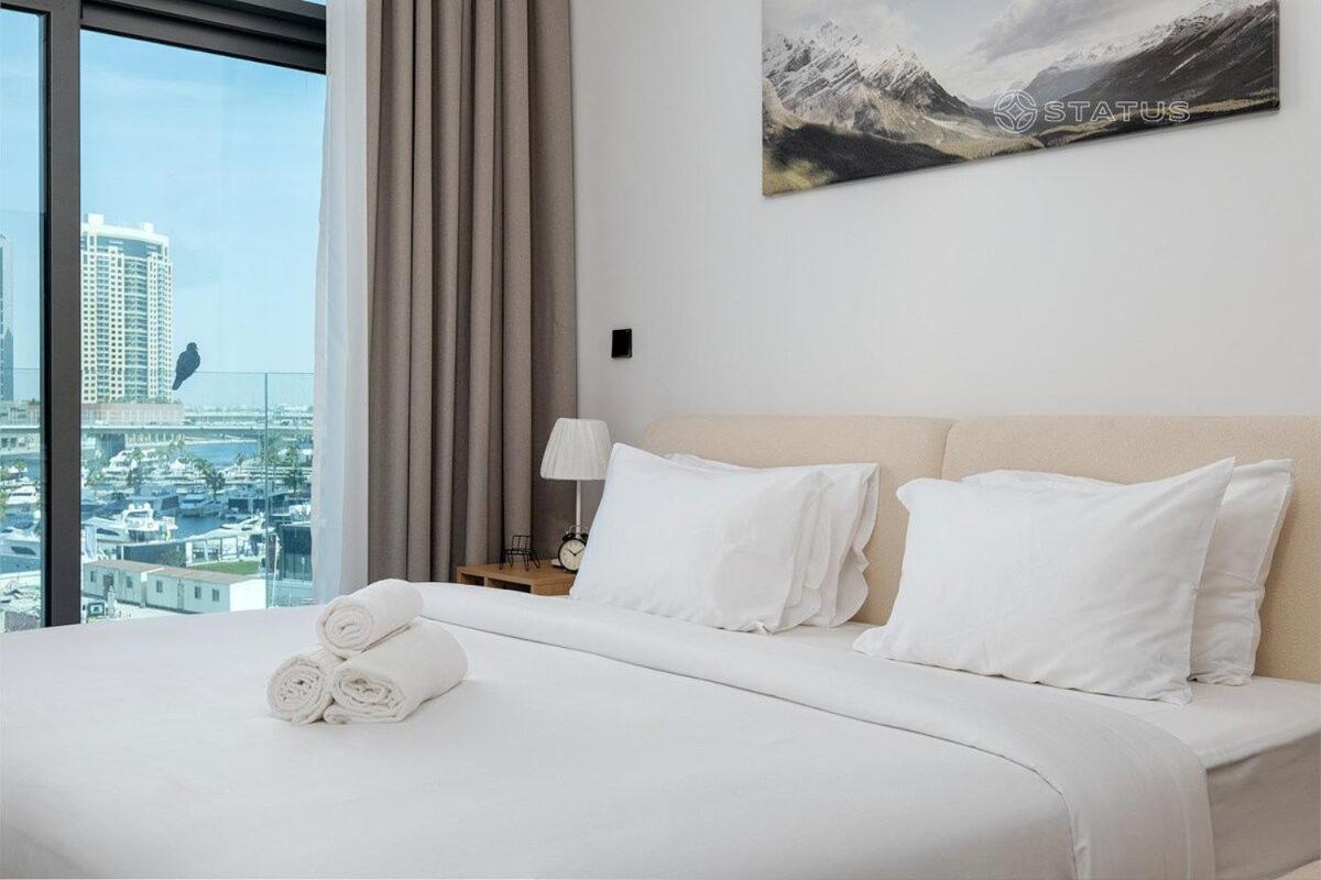 2br-bd-15ns Burj Khalifa Canal Views * Dubai
