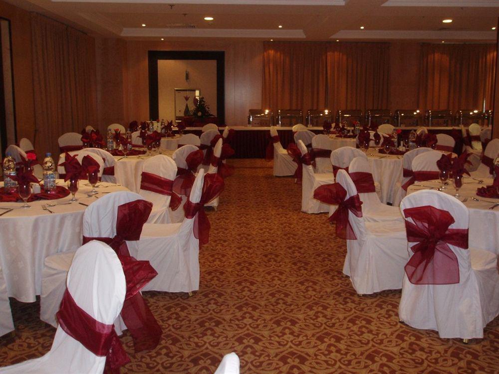 Otel London