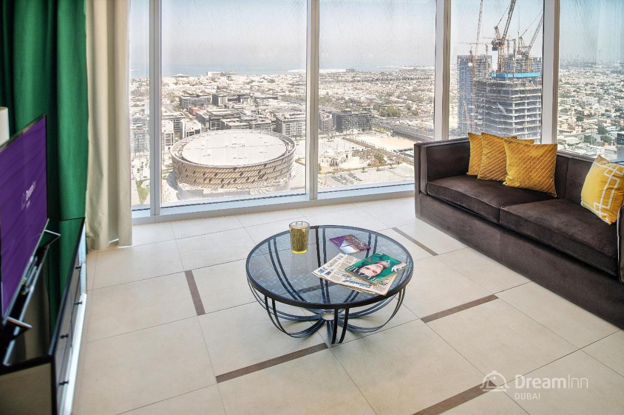 Dream - 48 Burj Gate Luxury Homes *