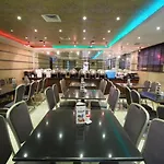 Oasis Deira Hotel