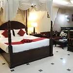 Oriental Corner Hotel Apartments Llc