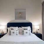 Durrani Homes - Glam Living Besides Dubai Mall