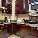 Bnbmehomes - Traditional Meets Modern In Downtown - 5041