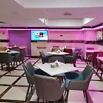 Saffron Hotel