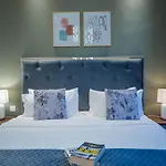 Nasma Luxury Stays - City Walk