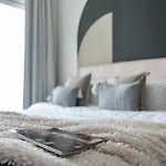 The Smart Concierge - Sunrise Bay Tower 1