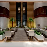Howard Johnson Plaza By Wyndham Dubai Deira
