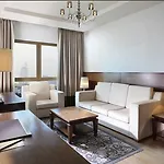 Metropolitan Hotel Dubai
