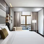 Metropolitan Hotel Dubai
