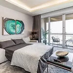 Emaar Residences - Attached To Kempinski Central Avenue