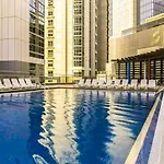 Higuests - Roomy Apt With Infinity Pool Close To Burj Khalifa
