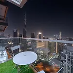 Paramount Midtown Deluxe 1 Bedroom Apartment With Full Burj-Khalifa View