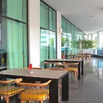 Hyatt Place Dubai Al Rigga