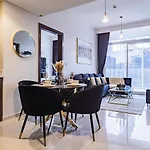 Onyx - Full Burj Khalifa View Dubai 2 Bedroom Apartment - Downtown Dubai