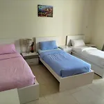 Amazing Apartment 2 Bed Rooms In Tecom 6 Pax