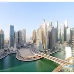 Spacious 3 Bedroom Suite With Marina View - Near Marina Mall