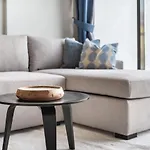 City Apartments, Jvc