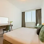 Exquisite Dubai\'S Urban Living In The City Centre
