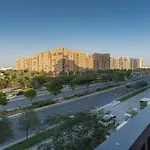 Almond Haven 2Br, 2 Bath Retreat In Town Square