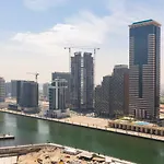 Business Bay 1 Bedroom With Canal View