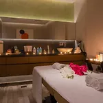 Al Khoory Courtyard Hotel