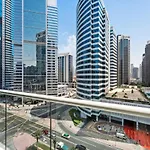A Living Modern 1Br Apartment With Balcony & Canal View At Prive-517 Business Bay