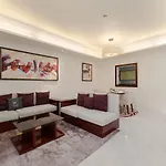 Maison Privee - Charming Apt With Sea View On The Palm Jumeirah