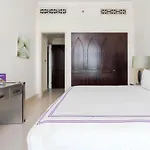 Dream Inn Apartment- Tajer Souk Al Bahar