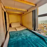 York Backpackers - Jumeirah Beach