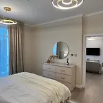 Modern Downtown Apartment