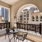 Classic & New - 1Br Apartment In Oldtown,Downtown - Allsopp&Allsopp