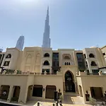 Lux Bnb I Souk Al Bahar I Burj Khalifa Views