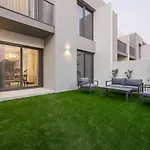 Townhouse With Garden I Tilal Al Ghaf I Newly Furnished