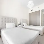 Lavish Forte Tower 2Br In The Heart Of Downtown